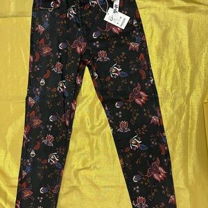 Kensie Black Floral Vintage Luxe Skinny Jeans